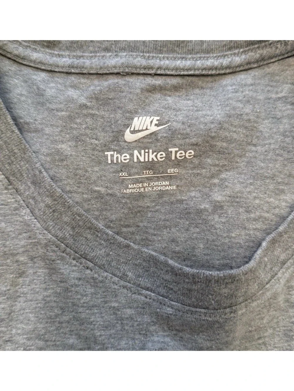 The Nike Tee Swoosh Sewn Gray Crewneck Mens Short Sleeve T Shirt 2XL Size
